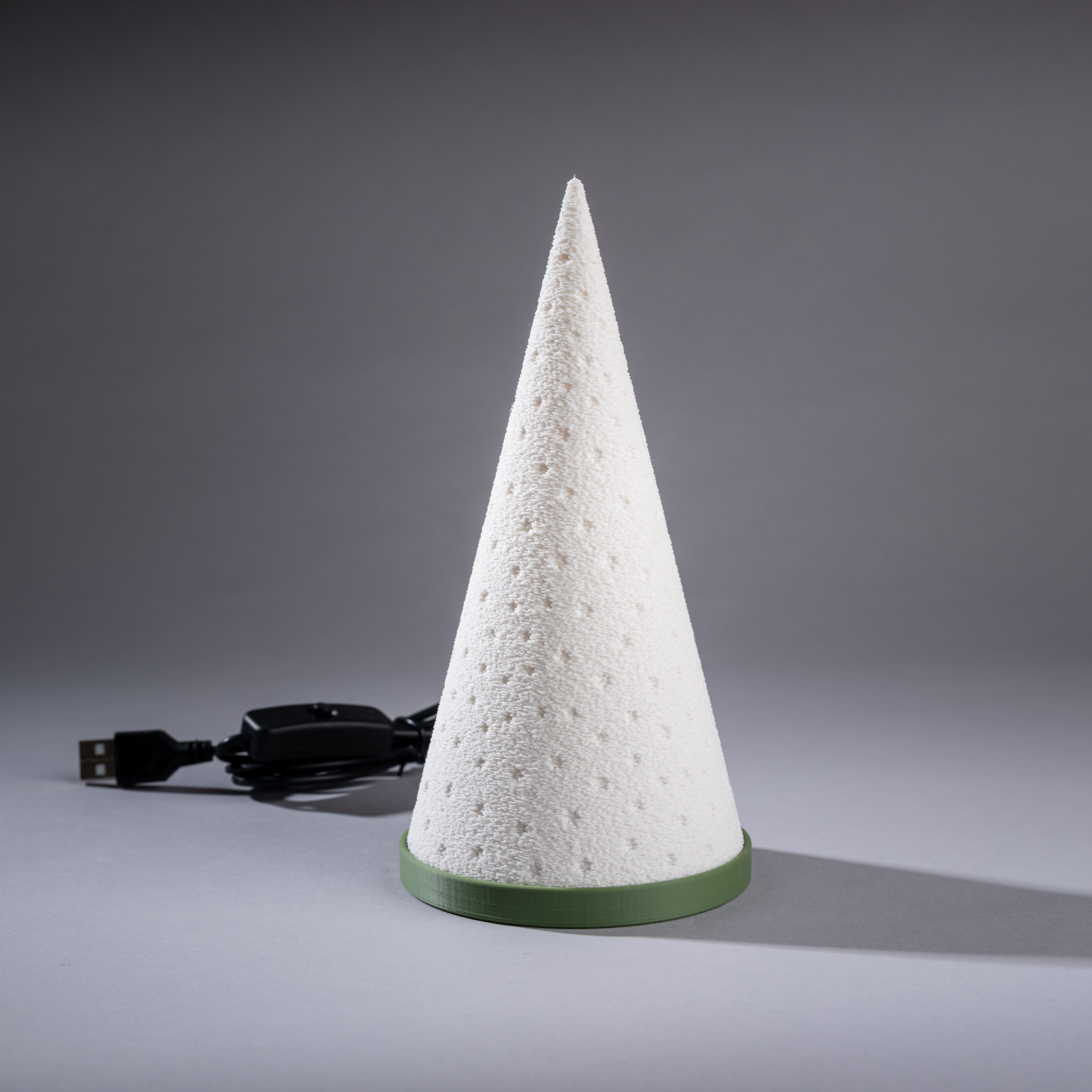 Lampe Sapin Conique - Lampe en PLA | Impression 3D CreaMod3D - Vue 2